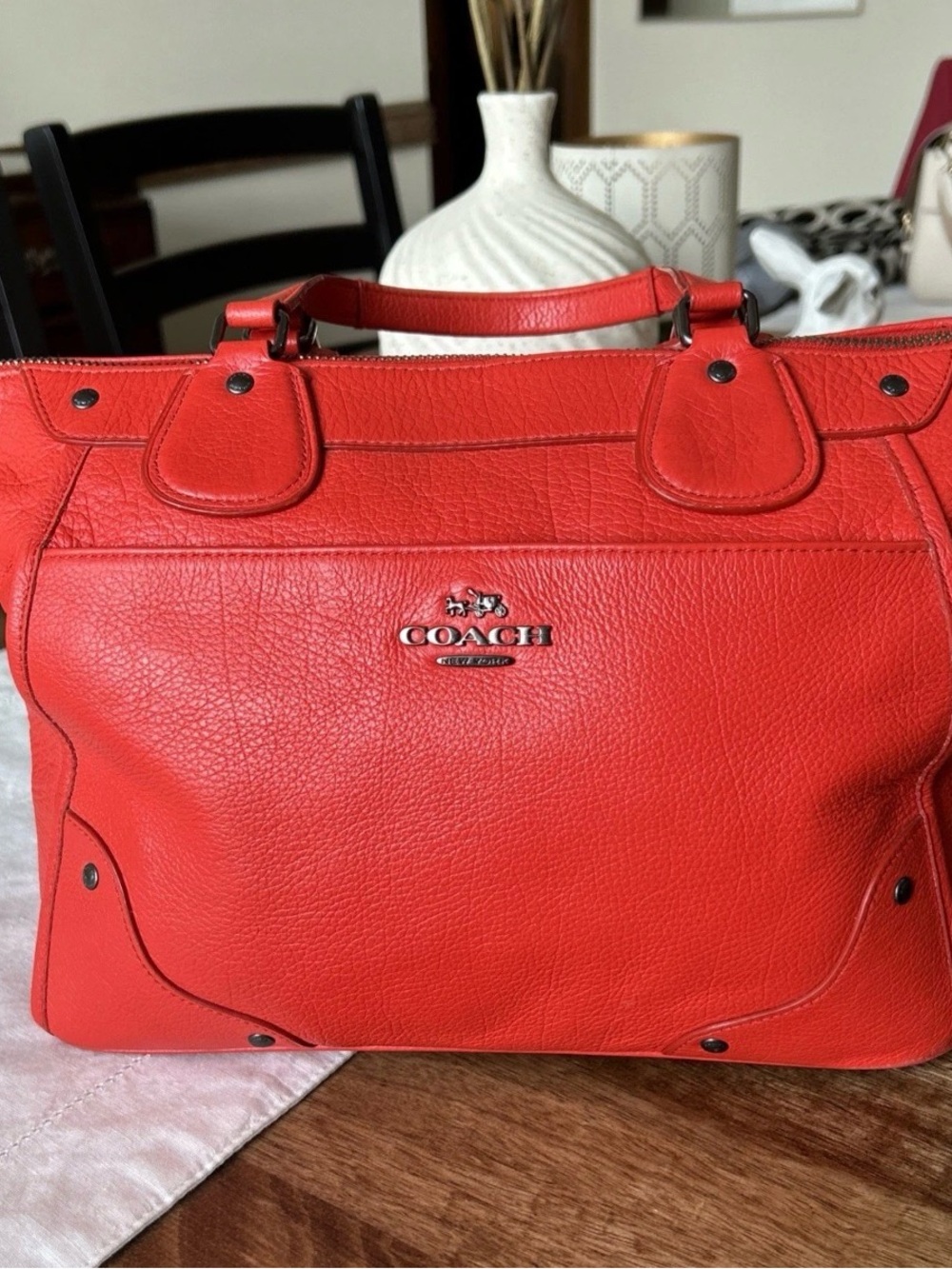 COACH Mickie grain leather shoulder bag medium sized handbag w/strap F34040 new